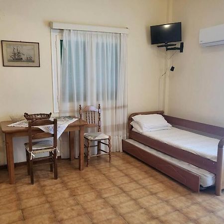 Maria Home Андрос Екстер'єр фото