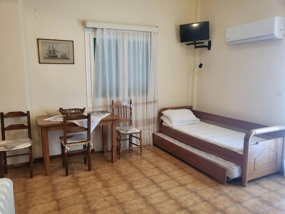 Maria Home Андрос Екстер'єр фото